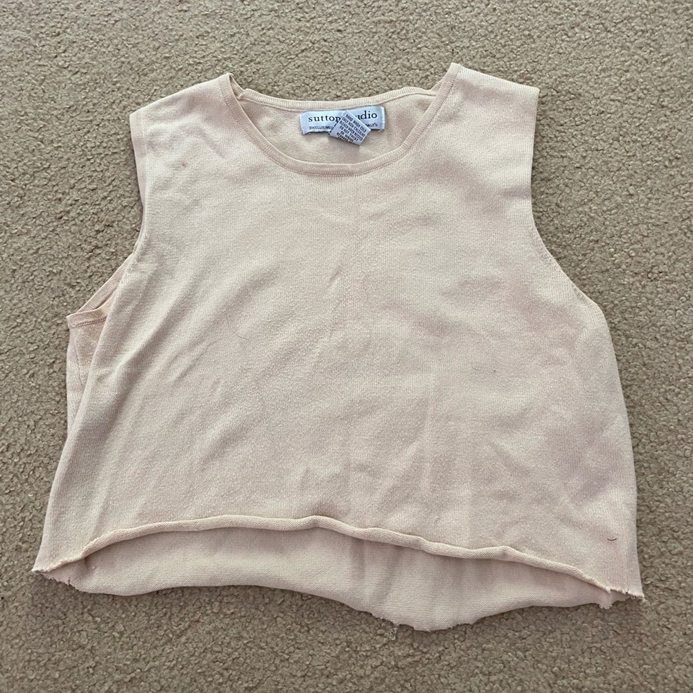 brown cropped muscle tank
